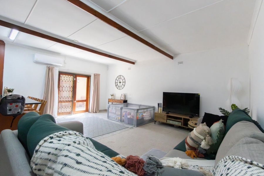 5 Bedroom Property for Sale in Protea Park North West